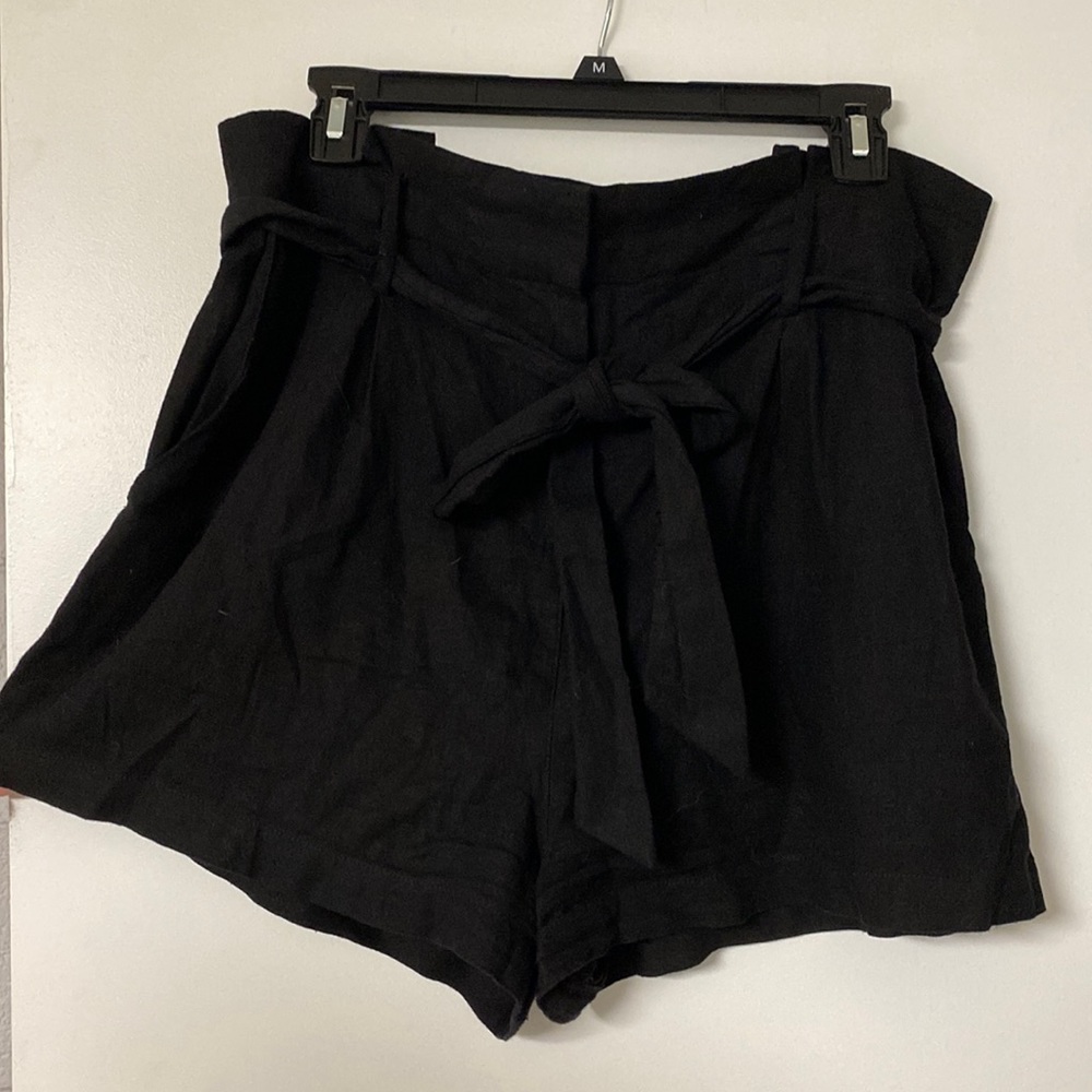 Black shorts with front tie